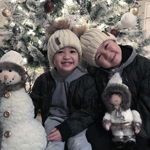 Stylish Boys Assorted Pom Pom Hats – Cozy & Trendy Winter Beanies for Kids – Soft Knit Warm Hats for Boys – Fashionable Cold-Weather Accessories for Outdoor Play & Everyday Outfits